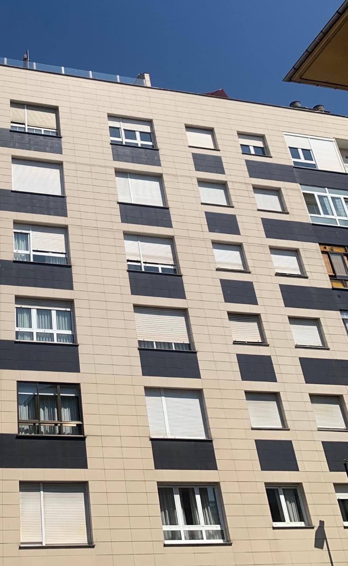 Lujoso Atico Entre 2 Playas Con Garaje, Terraza, Vistas Y Wifi Apartment Gijon Exterior photo